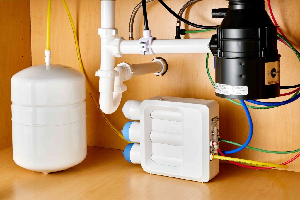 How to Install a Reverse Osmosis Water Filtration System